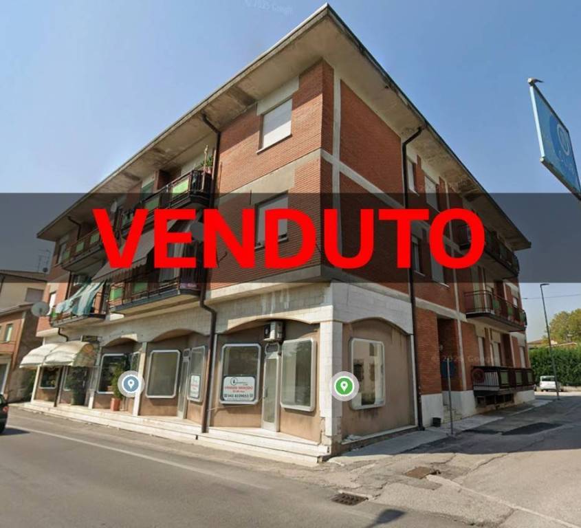 appartamento in vendita a Castel d'Azzano in zona Azzano