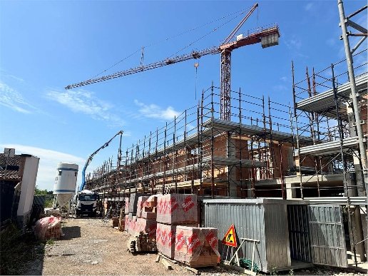 appartamento in vendita a Castel d'Azzano in zona Azzano