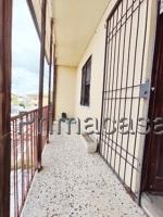 appartamento in vendita a Castel d'Azzano in zona Rizza