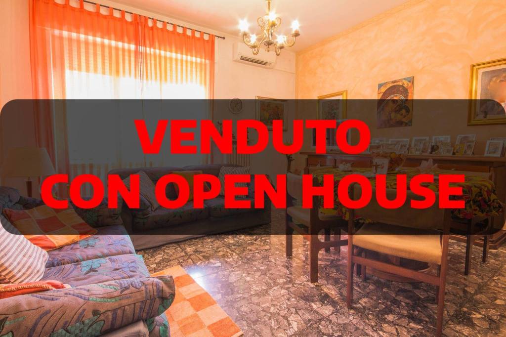 appartamento in vendita a Castel d'Azzano in zona Azzano