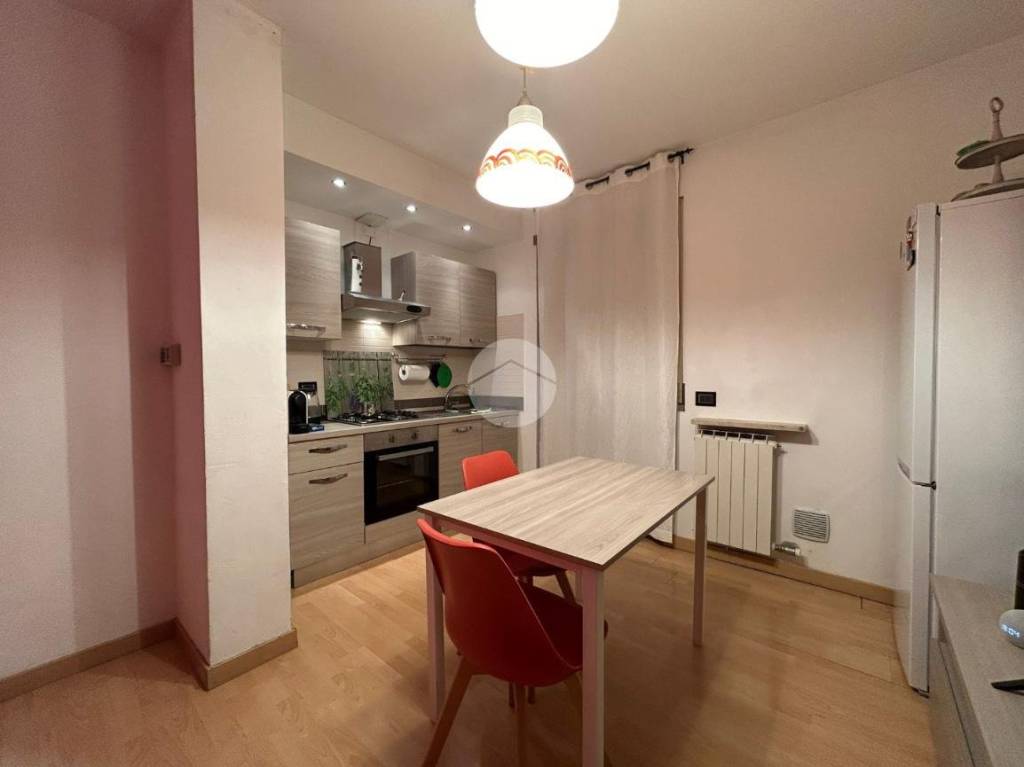 appartamento in vendita a Castel d'Azzano in zona Azzano