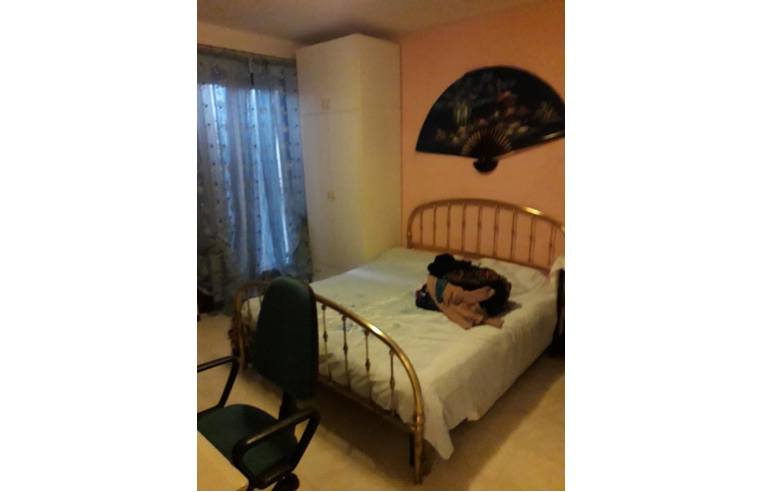 casa indipendente in vendita a Castel d'Azzano in zona Rizza