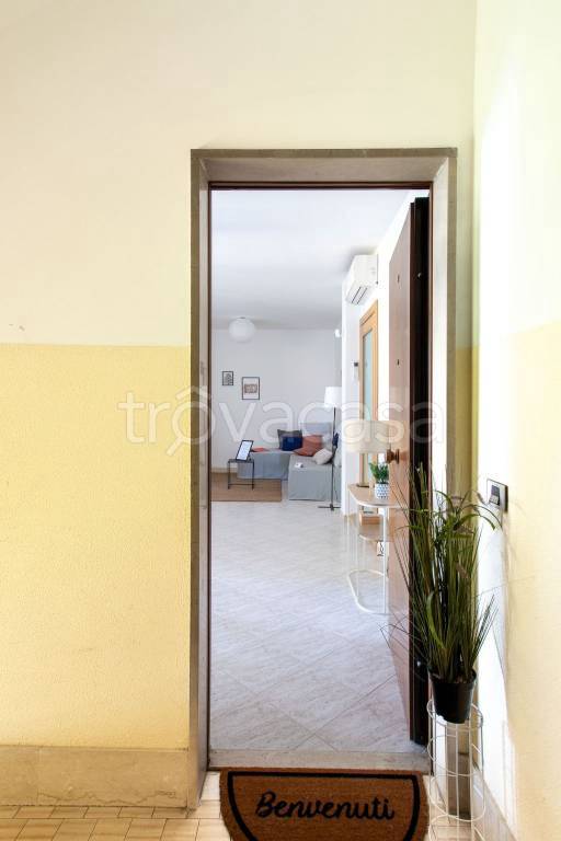 appartamento in vendita a Castel d'Azzano in zona Azzano