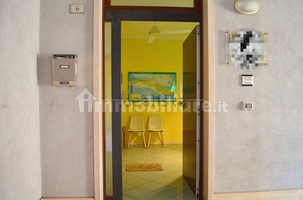 appartamento in vendita a Castel d'Azzano in zona Azzano