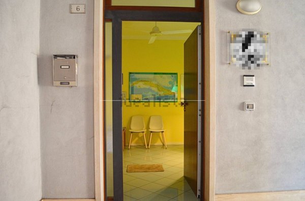 appartamento in vendita a Castel d'Azzano in zona Azzano