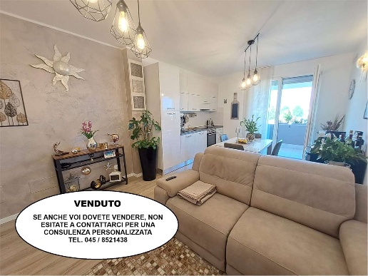 appartamento in vendita a Castel d'Azzano in zona Beccacivetta