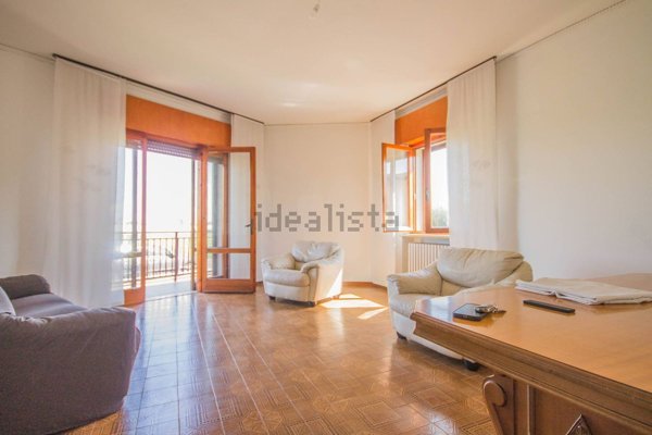 appartamento in vendita a Castel d'Azzano in zona Beccacivetta