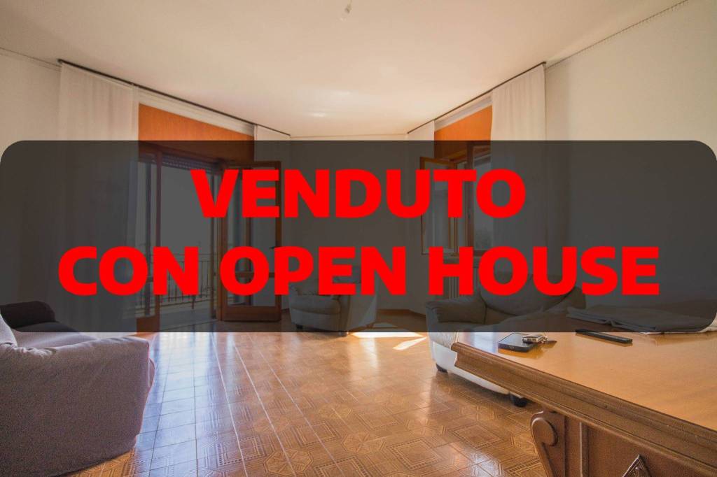 appartamento in vendita a Castel d'Azzano in zona Beccacivetta