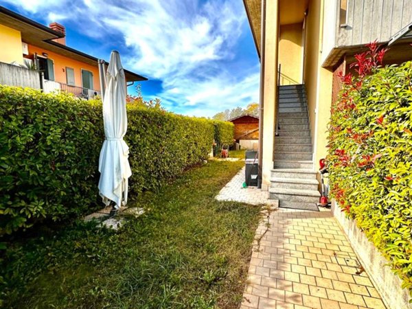 appartamento in vendita a Castelnuovo del Garda in zona Oliosi