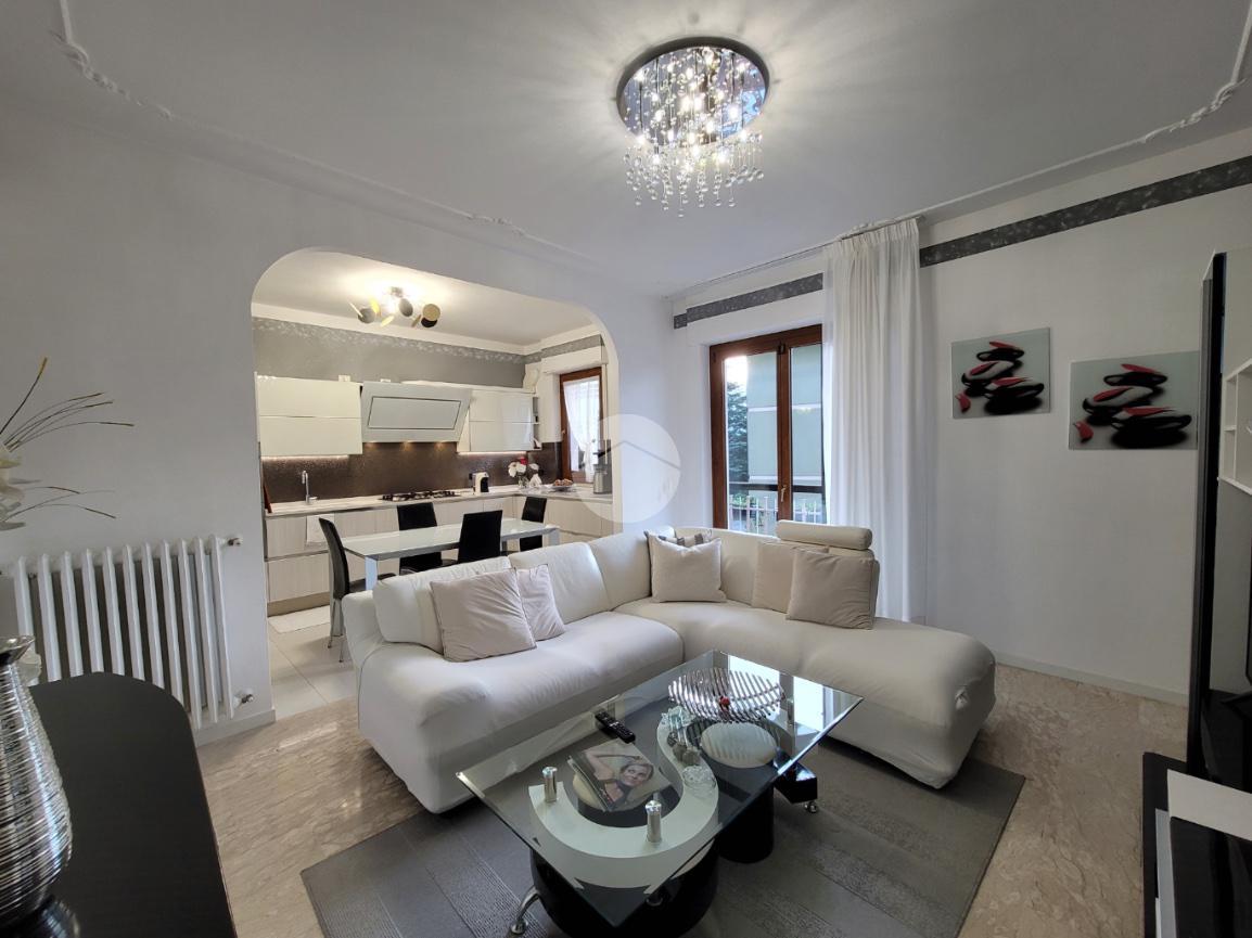appartamento in vendita a Castelnuovo del Garda in zona Cavalcaselle