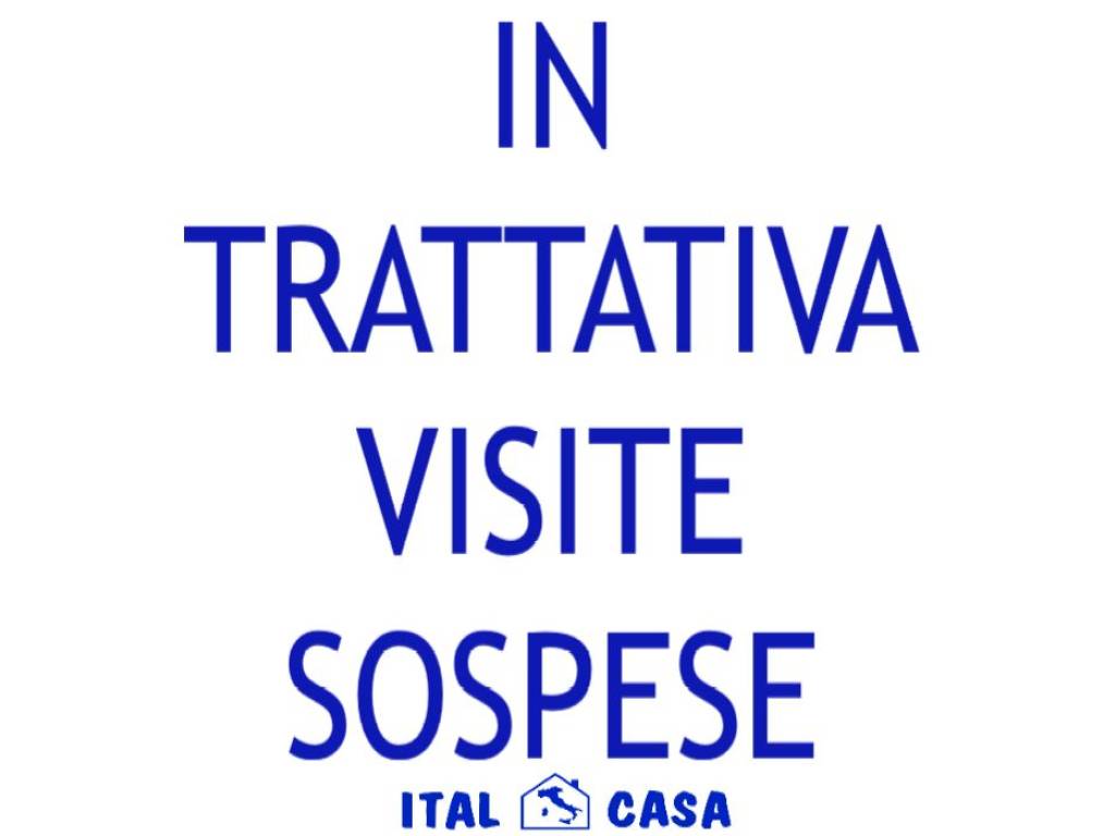 casa indipendente in vendita a Castelnuovo del Garda