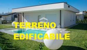 terreno edificabile in vendita a Castelnuovo del Garda in zona Cavalcaselle