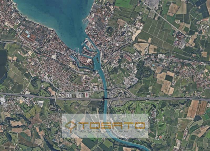 terreno edificabile in vendita a Castelnuovo del Garda