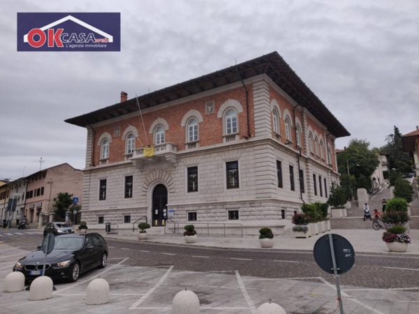 casa indipendente in vendita a Castelnuovo del Garda