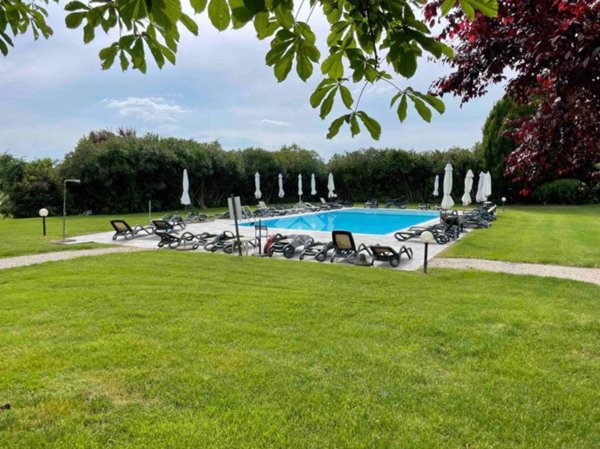 appartamento in vendita a Castelnuovo del Garda in zona Cavalcaselle