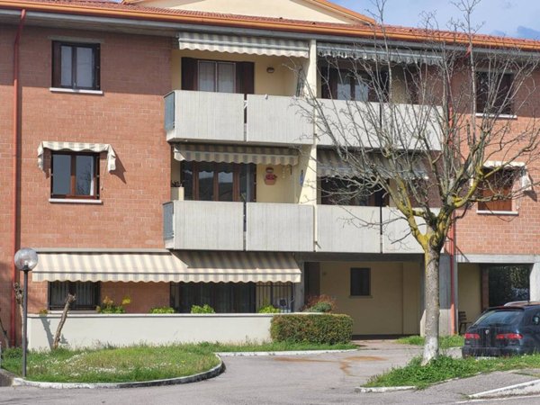 appartamento in vendita a Castelnuovo del Garda