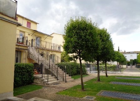 appartamento in vendita a Castelnuovo del Garda in zona Sandrà