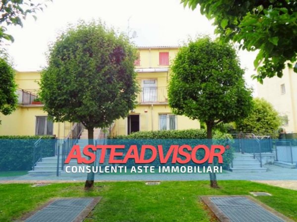 appartamento in vendita a Castelnuovo del Garda in zona Sandrà