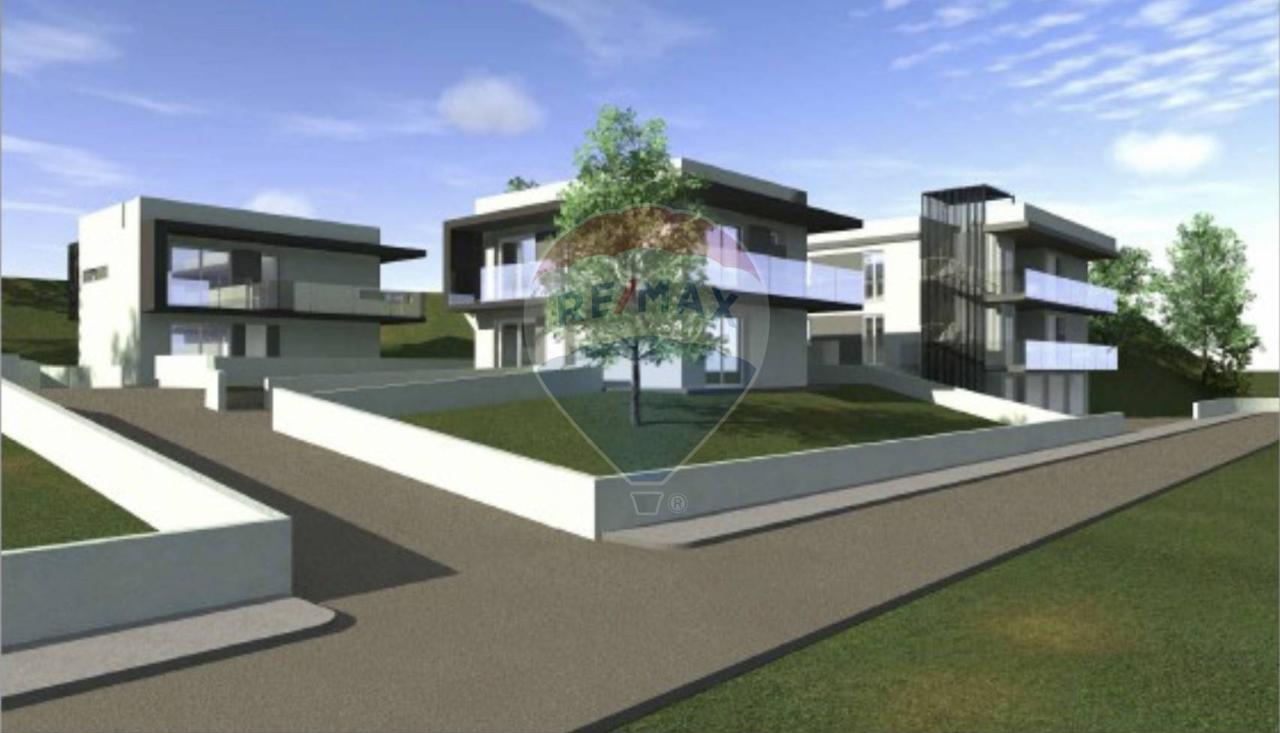 casa indipendente in vendita a Castelnuovo del Garda in zona Cavalcaselle