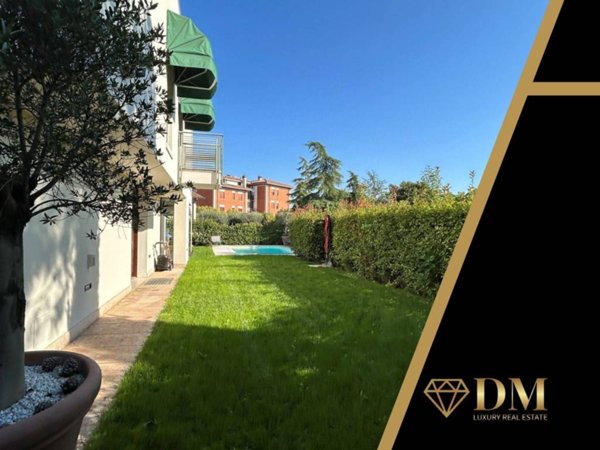 casa indipendente in vendita a Castelnuovo del Garda