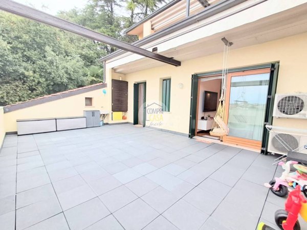 appartamento in vendita a Castelnuovo del Garda
