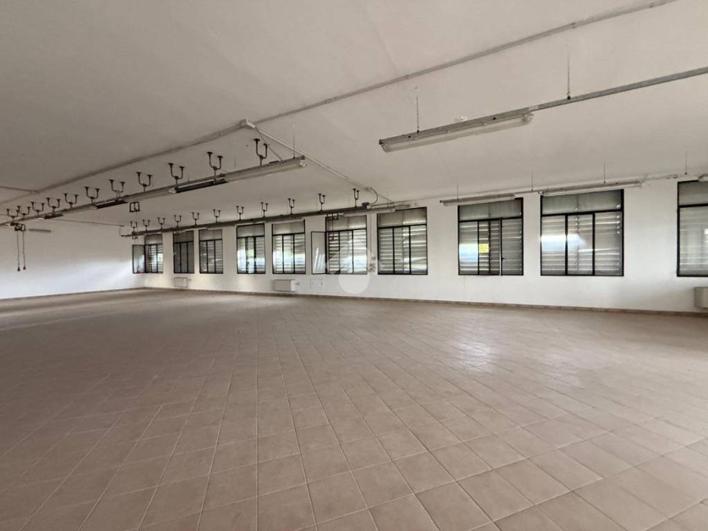 loft in vendita a Castelnuovo del Garda in zona Cavalcaselle