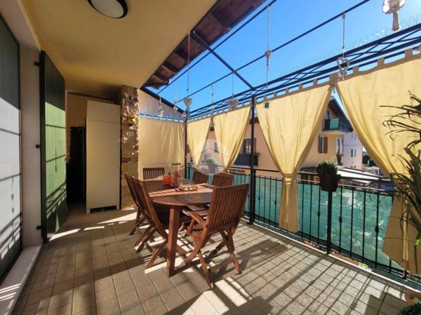 appartamento in vendita a Castelnuovo del Garda in zona Camalavicina