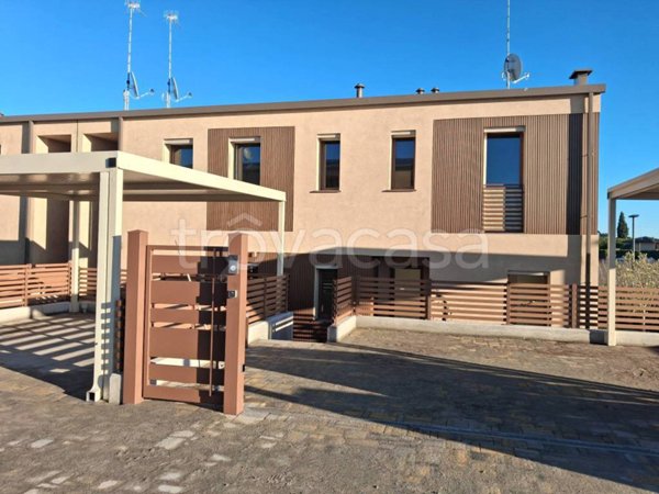 appartamento in vendita a Castelnuovo del Garda in zona Cavalcaselle