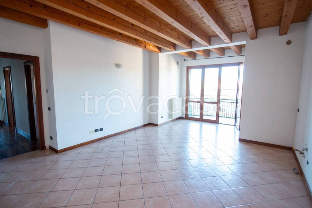 appartamento in vendita a Castelnuovo del Garda