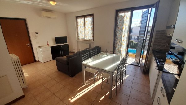 appartamento in vendita a Castelnuovo del Garda in zona Sandrà