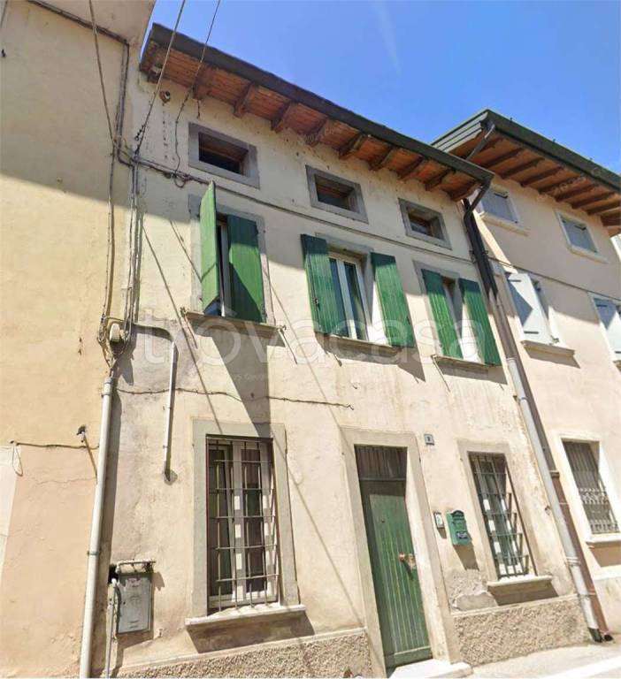 appartamento in vendita a Castelnuovo del Garda in zona Cavalcaselle