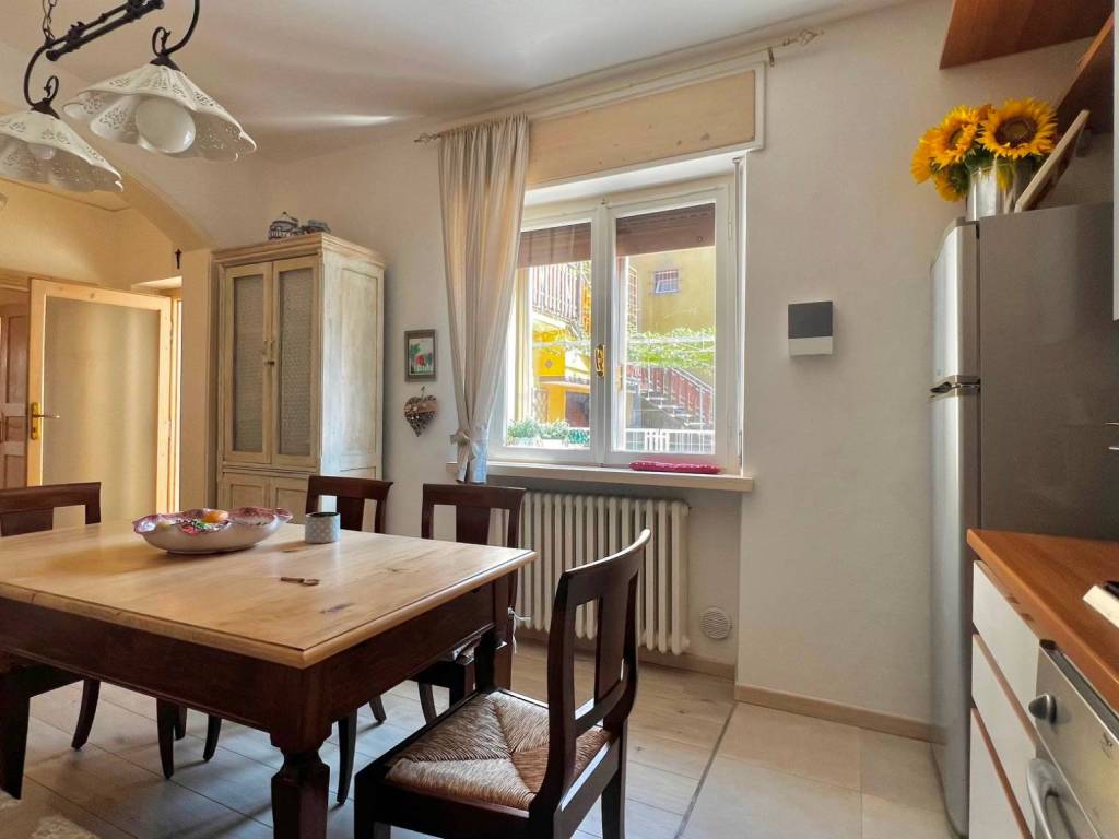 appartamento in vendita a Castelnuovo del Garda