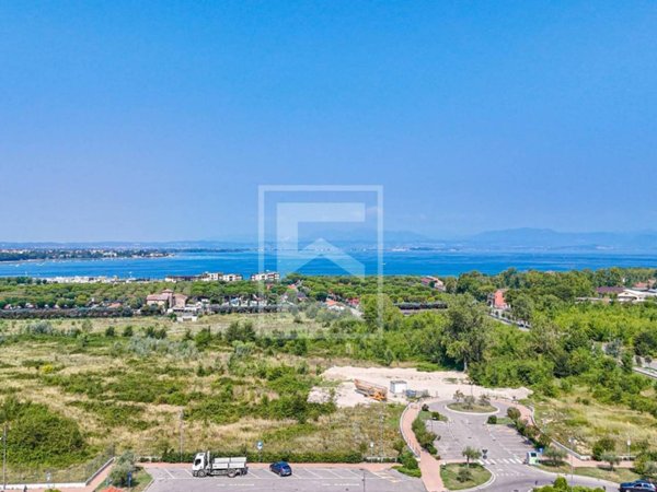 appartamento in vendita a Castelnuovo del Garda in zona Cavalcaselle