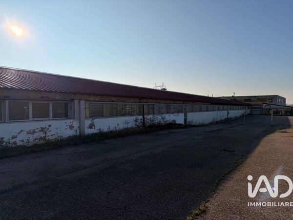 terreno edificabile in vendita a Castelnuovo del Garda in zona Camalavicina