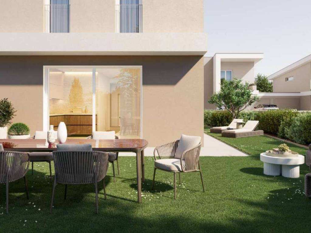casa indipendente in vendita a Castelnuovo del Garda