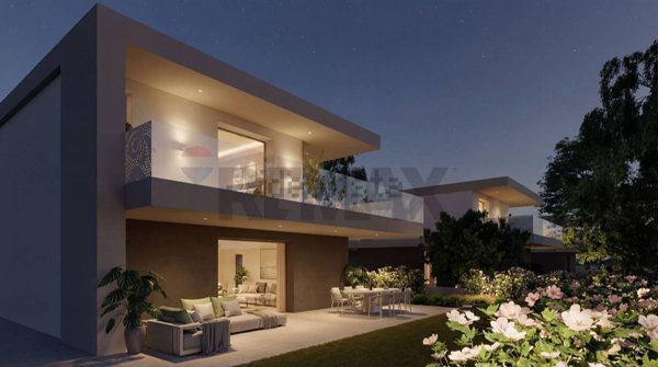 casa indipendente in vendita a Castelnuovo del Garda