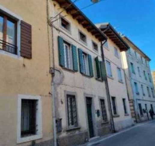 appartamento in vendita a Castelnuovo del Garda in zona Cavalcaselle