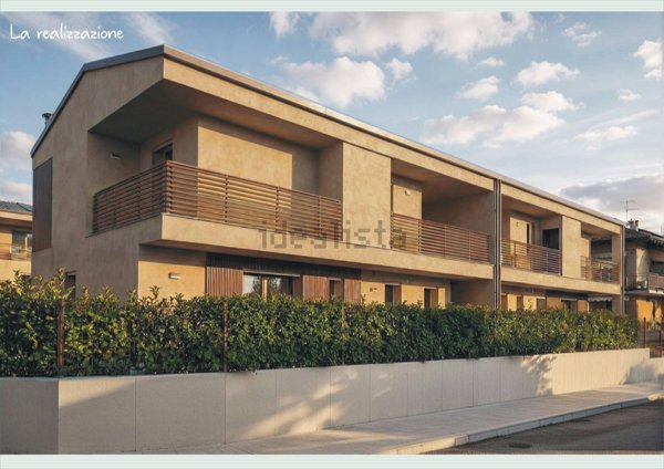 appartamento in vendita a Castelnuovo del Garda in zona Cavalcaselle