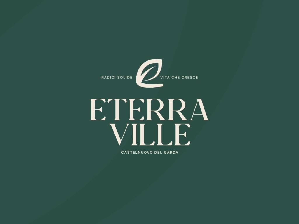 casa indipendente in vendita a Castelnuovo del Garda