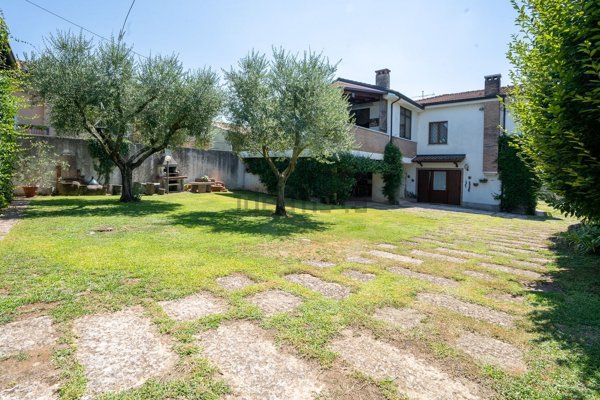 appartamento in vendita a Castelnuovo del Garda