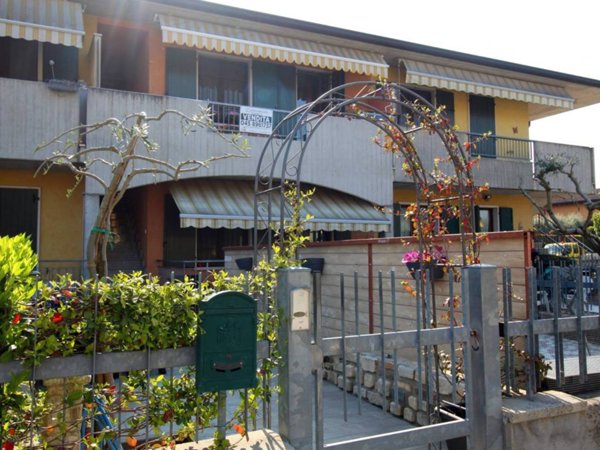 appartamento in vendita a Castelnuovo del Garda in zona Oliosi