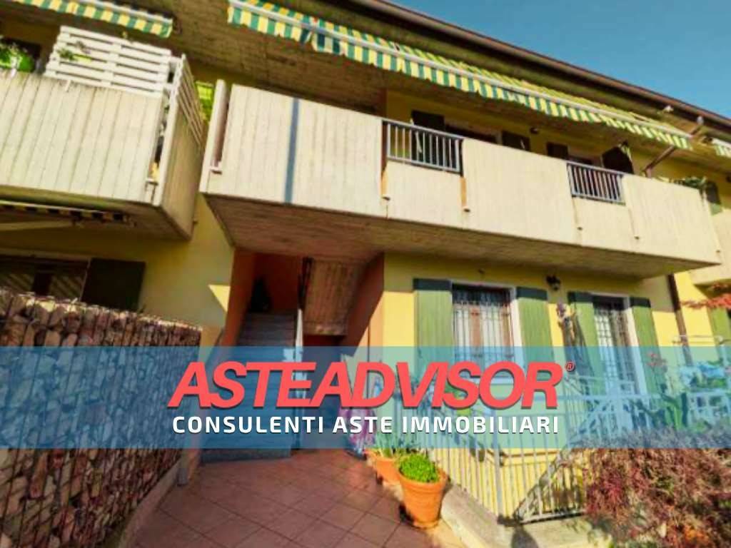 appartamento in vendita a Castelnuovo del Garda in zona Oliosi