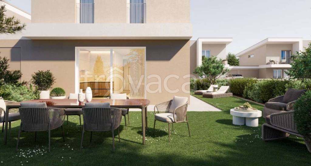 casa indipendente in vendita a Castelnuovo del Garda