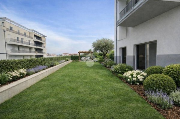 appartamento in vendita a Castelnuovo del Garda in zona Cavalcaselle
