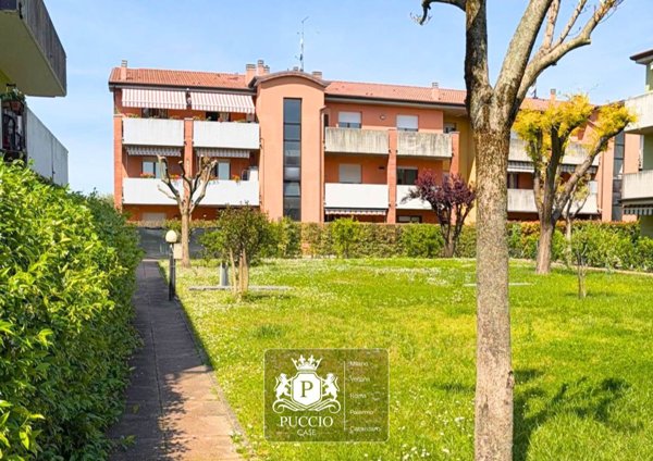 appartamento in vendita a Castelnuovo del Garda in zona Cavalcaselle