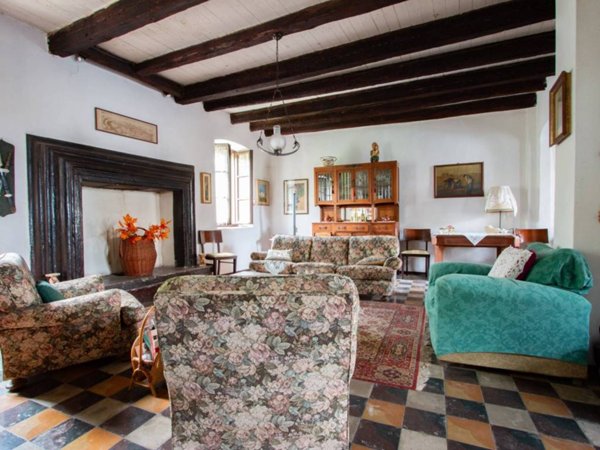 casa indipendente in vendita a Castelnuovo del Garda in zona Camalavicina