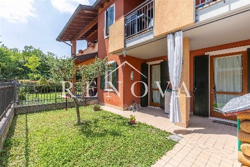 appartamento in vendita a Castelnuovo del Garda in zona Oliosi