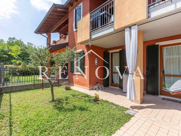appartamento in vendita a Castelnuovo del Garda in zona Oliosi