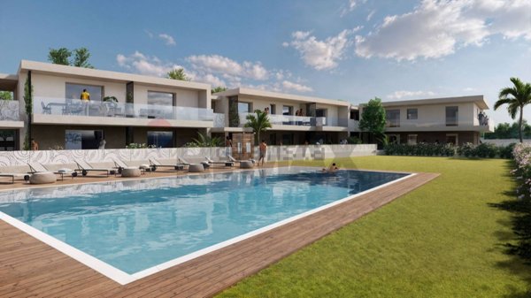 appartamento in vendita a Castelnuovo del Garda in zona Cavalcaselle