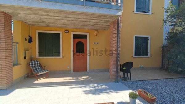appartamento in vendita a Castelnuovo del Garda in zona Cavalcaselle